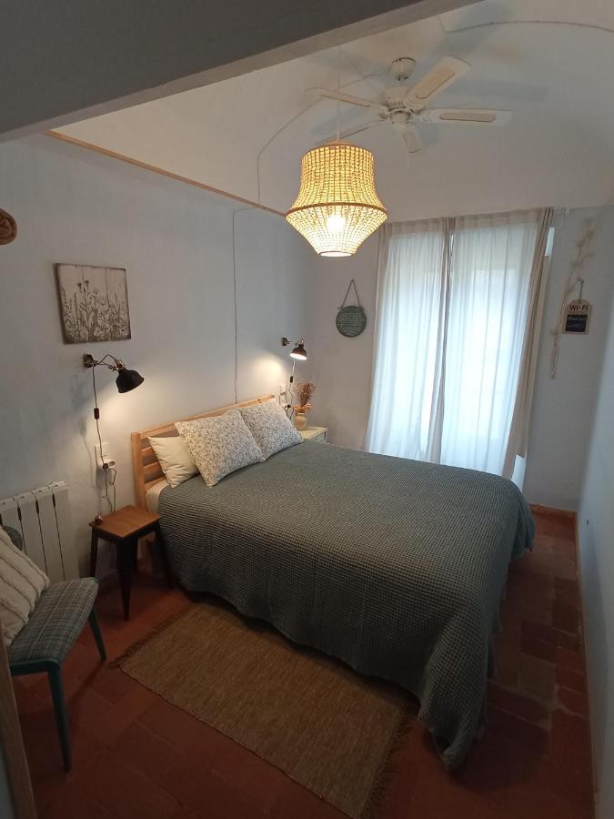 Les Magranes Bed & Breakfast Argelaguer Luaran gambar
