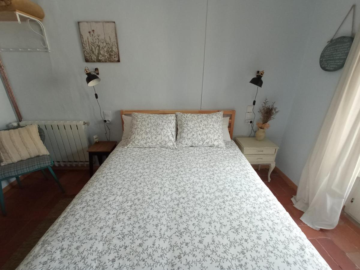 Les Magranes Bed & Breakfast Argelaguer Luaran gambar